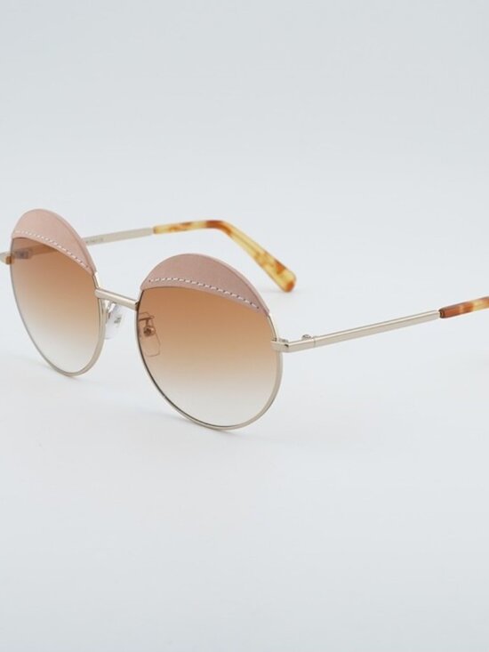 Loewe LW40007U 33F Sunglasses Gold/Pink Leather Round Frame main image 11